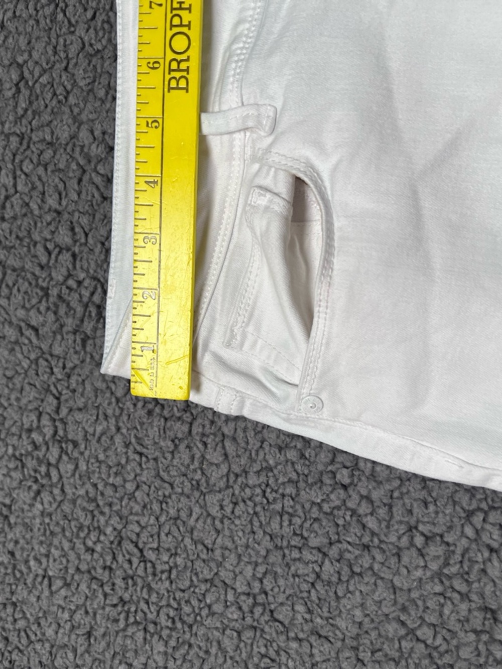 J. Jill White Kick-Flare Ankle Frayed Jeans 12 - Picture 4 of 13